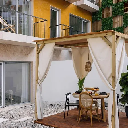 Appartamento Mangai - 2 Bedrooms, Terrace, Parking In Arroios