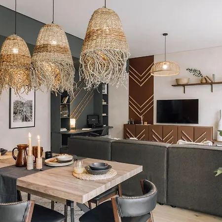 Lejlighed Mangai - 2 Bedrooms, Terrace, Parking In Arroios *
