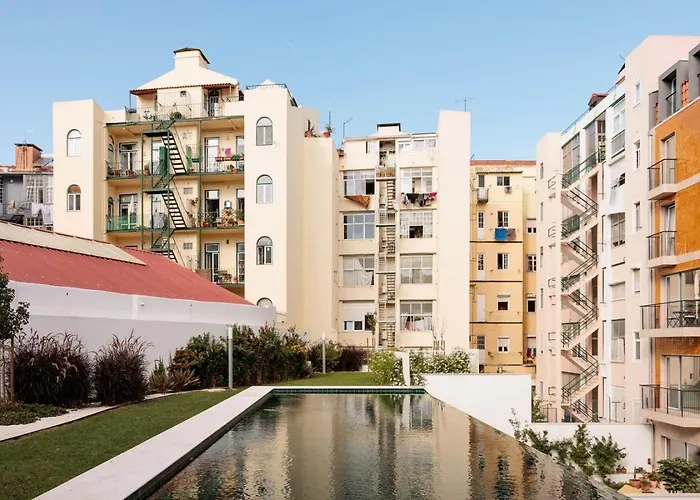 Mangai - 2 Bedrooms, Terrace, Parking In Arroios Apartmán